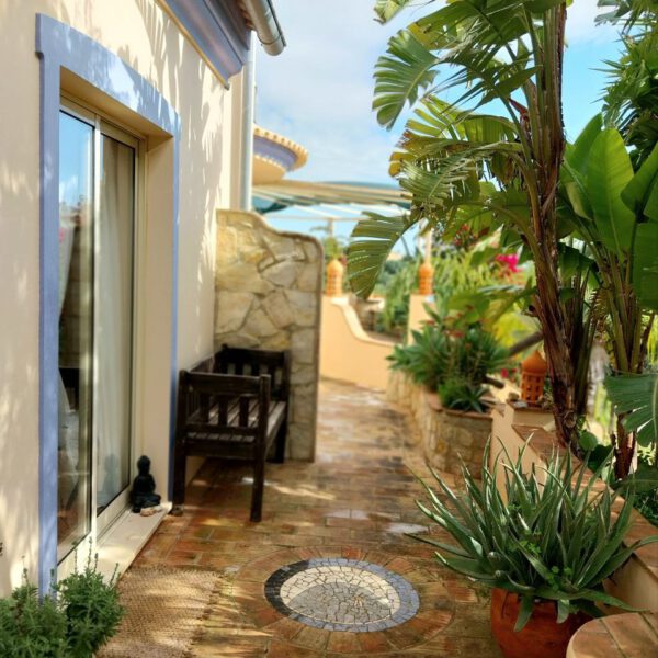 Studio 1 - Terace Studio 1 - Terace